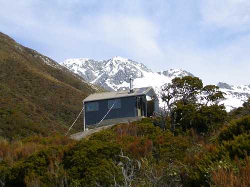 hut_Bluff